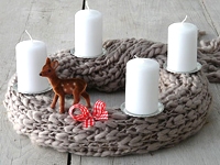 Living at Home Knitted Advent Wreath